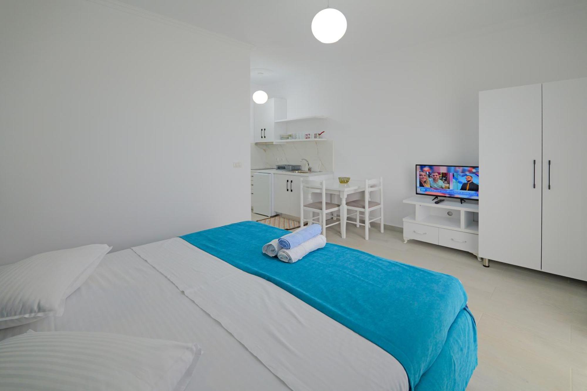 Vila Marina Apartments Sarandë Exterior foto